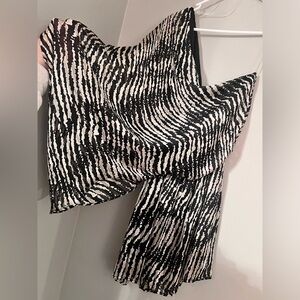 One shoulder batwing mini dress